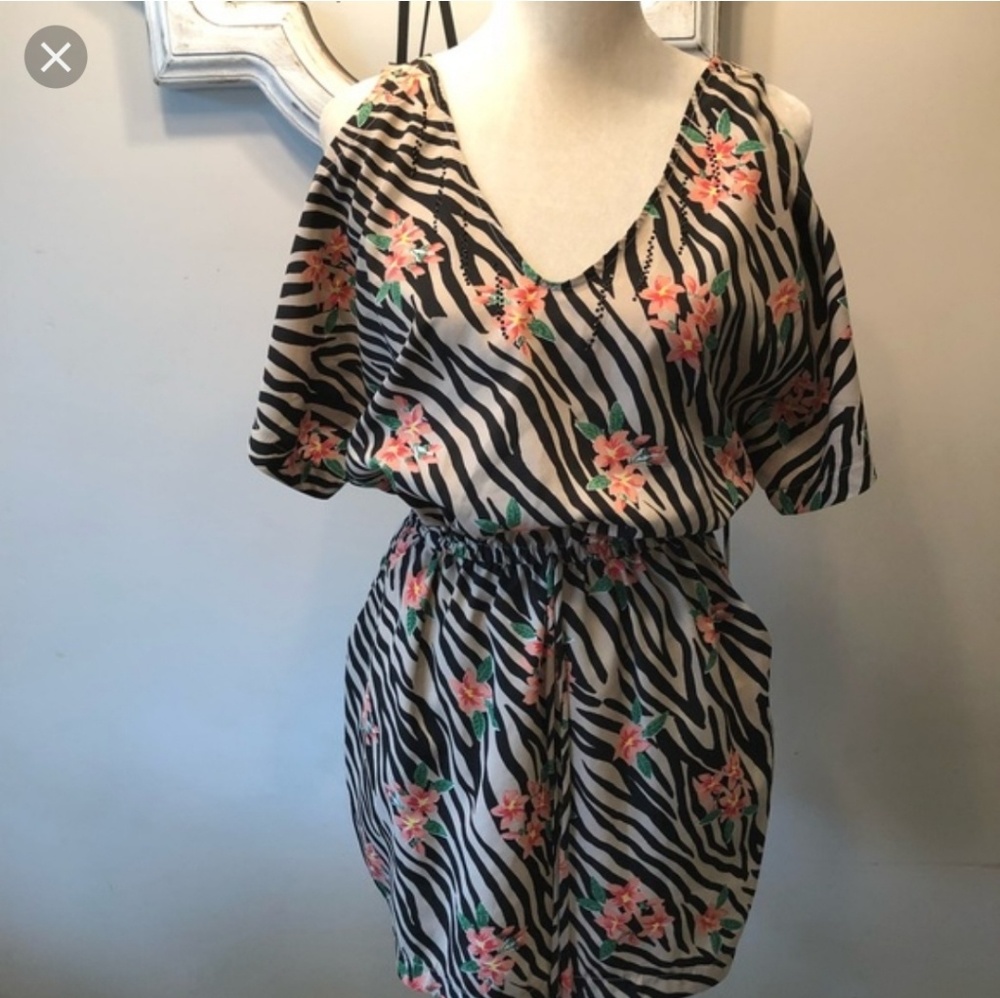TREND ALERT!! XOXO Zebra and floral print shift dress